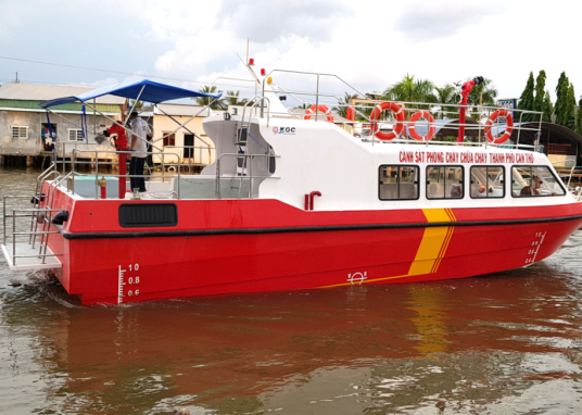 FIRE BOATS | SINGLE WATERJET HJ364